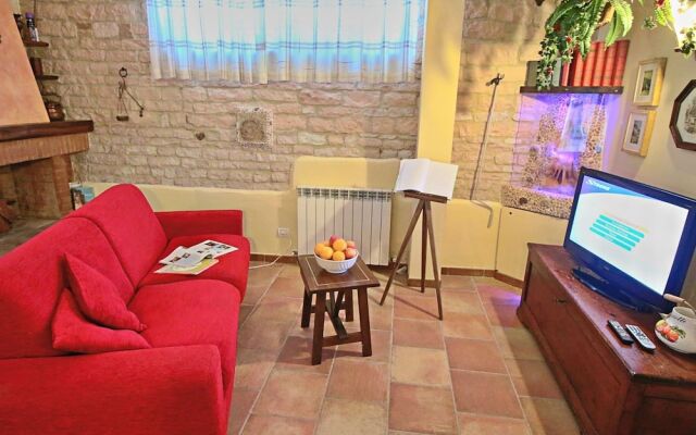 Large Holiday Home in Cagli With Pool