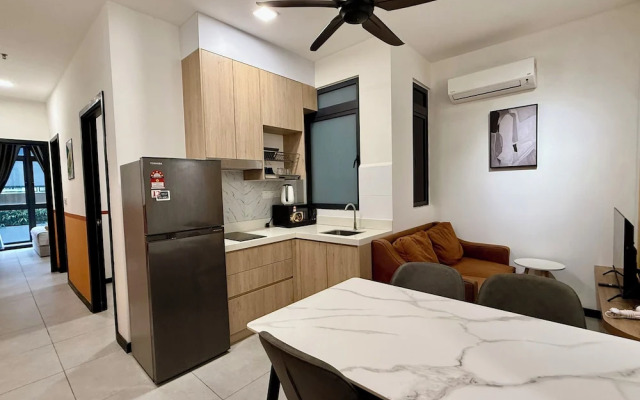 Neu Suites by Moonlight