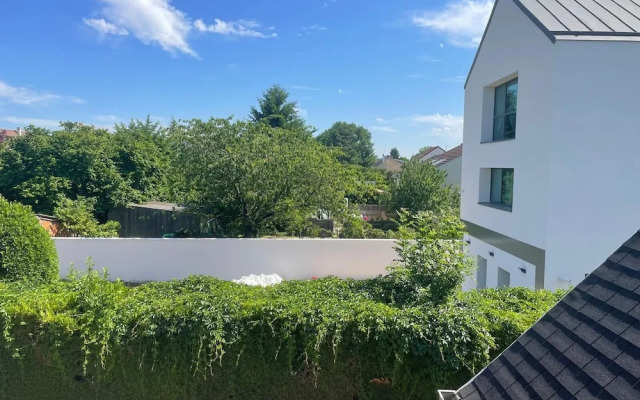 Paris-Disney 2 chambres confort & jardin