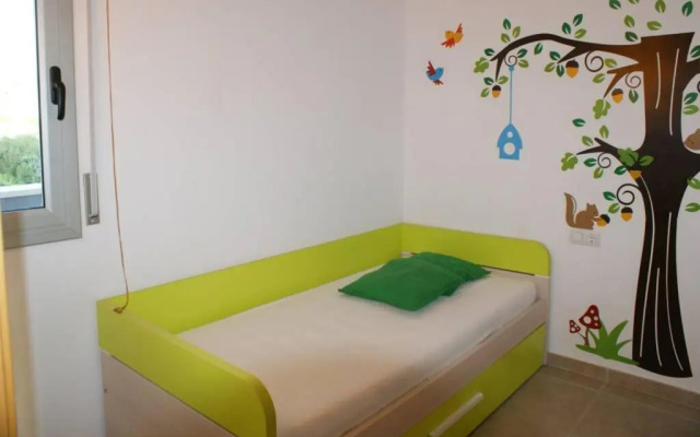 Apartamento en Roses con vistas al canal y piscina