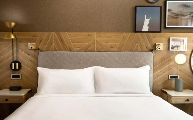 The Otis Hotel Austin, Autograph Collection