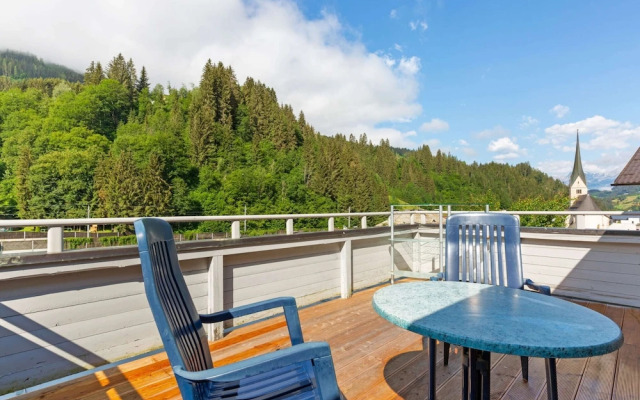 Lovely Holiday Home in Hüttau near Salzburg Airport