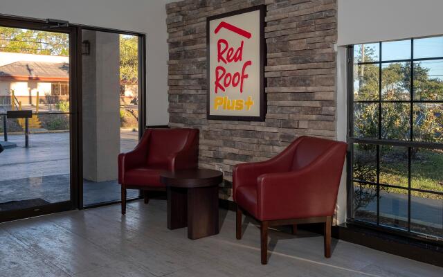Red Roof inn Plus