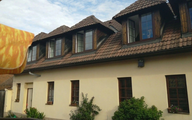 Penzion a Restaurace Na Jízdárně