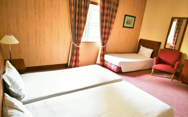 Golden Tulip Caramulo