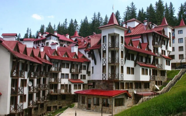 The Castle Complex - Apartment 401