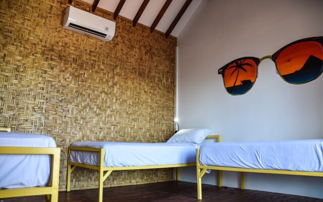 Mad Monkey Gili Trawangan - Hostel