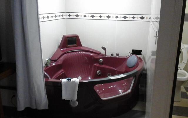 Knights Inn - Lithonia