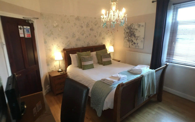 Tyrosa Rooms