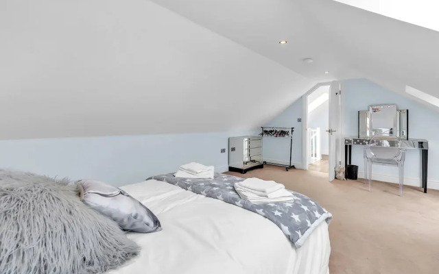 Sea Downs House With Free Parking By My Getaways