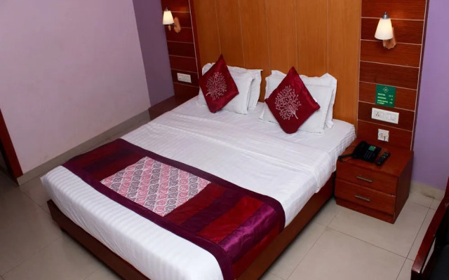 Oyo 2410 Near Railway Station