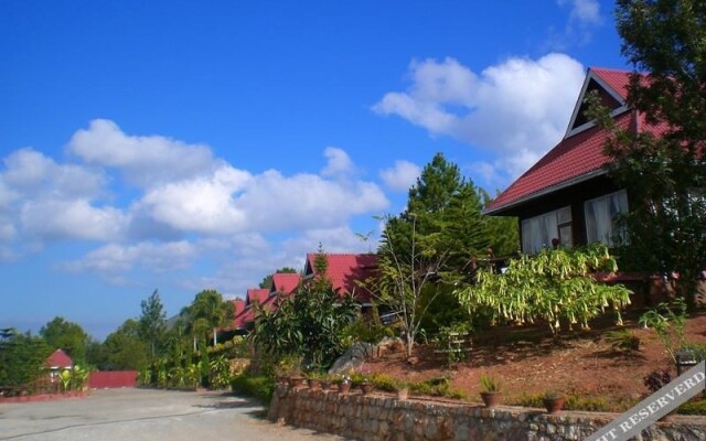 Hill Top Villa Resort