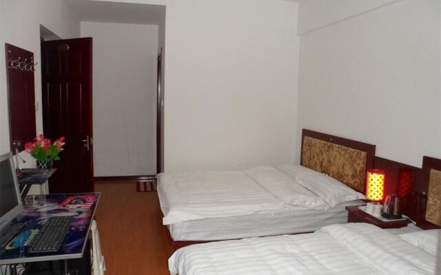 Zhonglou Apartment Hotel