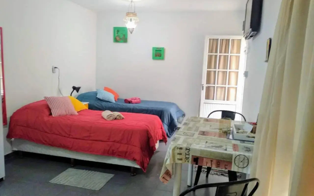 Monoambiente confortable a pasos de Bv. Oroño