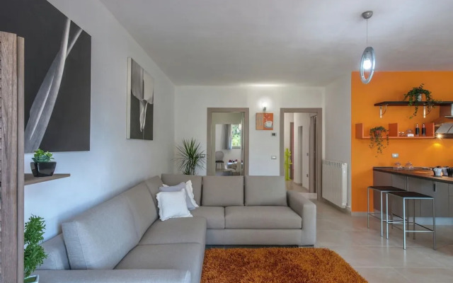 Plush Villa Apartment in Tavullia with Hot Tub