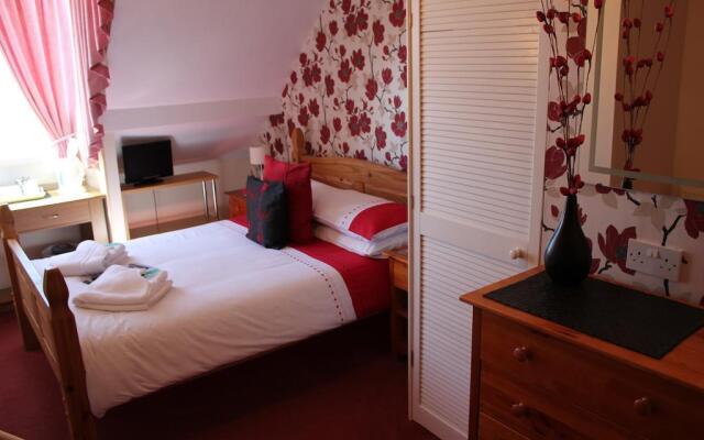Rolling Waves Hotel - Guest house
