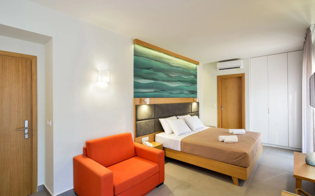 Elia Kalamaki Hotel