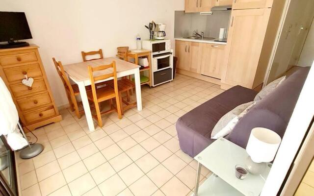 Appartement Six-Fours-les-Plages, 2 pièces, 4 personnes - FR-1-316-21