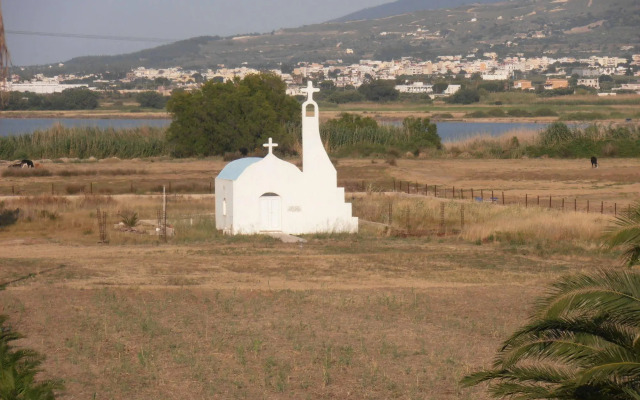 Mariliza Beach Hotel