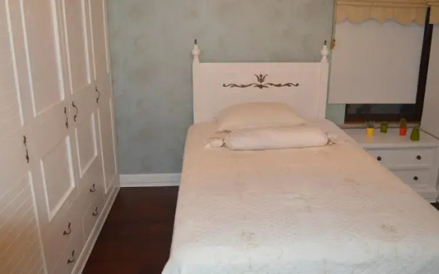 Erguvan Konaklari