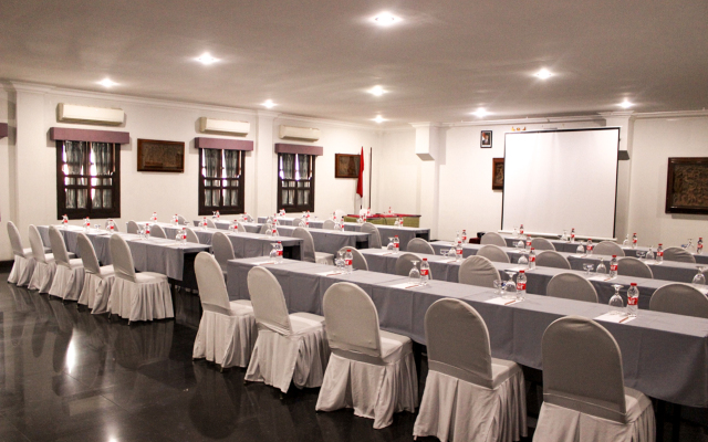Hotel Merdeka Kediri