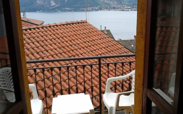 Regolo House