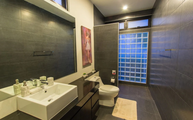 Rawai Private Pool Villa By Ayg