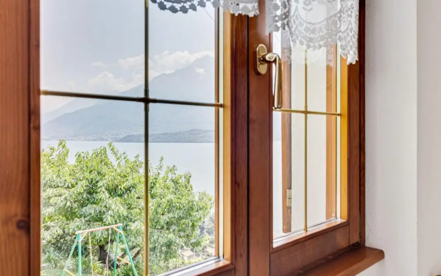 Relaxing Retreat With Pool