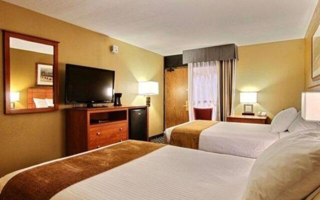 Quality Inn Thief River Falls