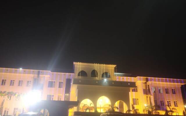 Maharaja Agrasen Palace - Pure Vegetarian