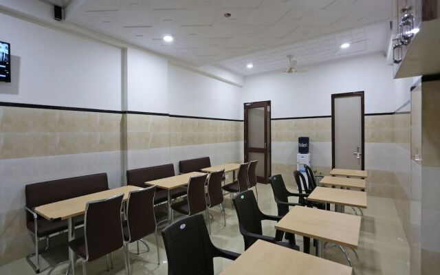 OYO 19665 GRT Residency