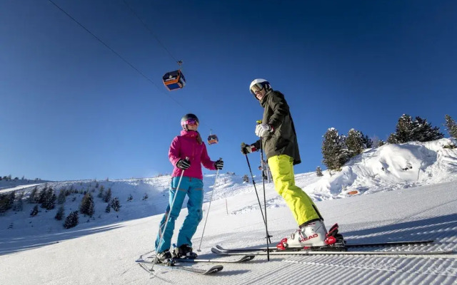 Cosy Chalet With Sauna