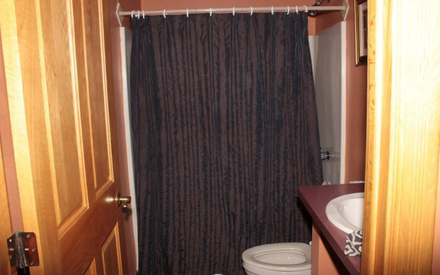 Blue Spruce Motel