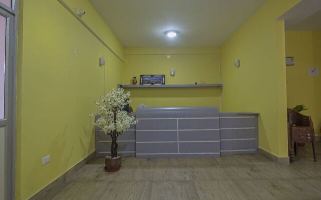 OYO 28084 Hotel Pangolin