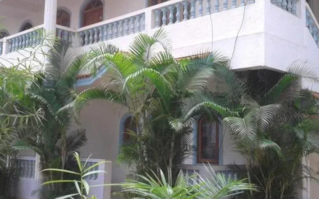 Summer Guest House