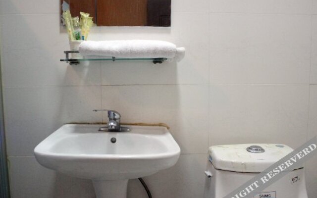 Jixiangjia Fashion Hostel