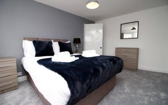 Spacious Georgian Apartment 5 mins from Bath Abbey