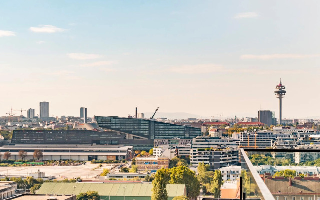 Triiiple Tower Dream Apartments with Rooftop-Summer-Pool by ichbucheAT