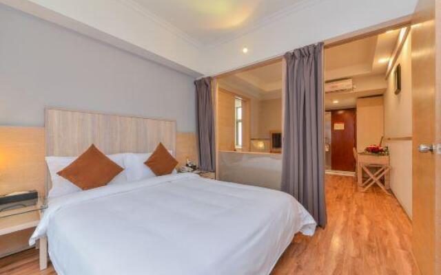 New Year Hotel