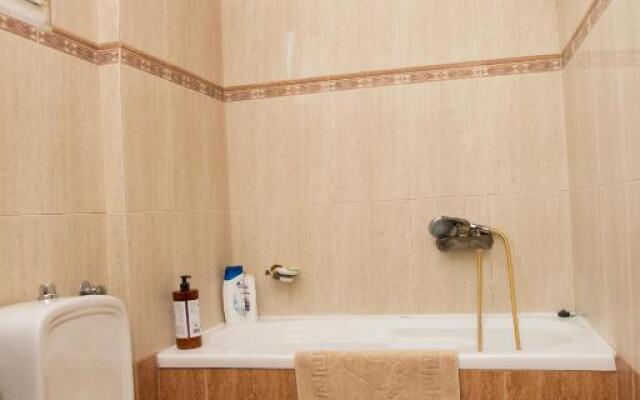 Veta's spacious central apartment