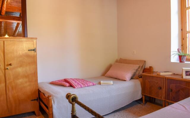 Stone residence/ Amazing seaview 1km to the beach