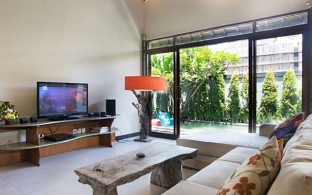 Seminyak Happy Villa