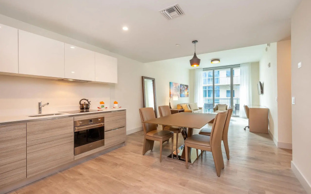 Private Luxury Condos at Costa Hollywood