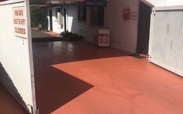 The Spanish Motel