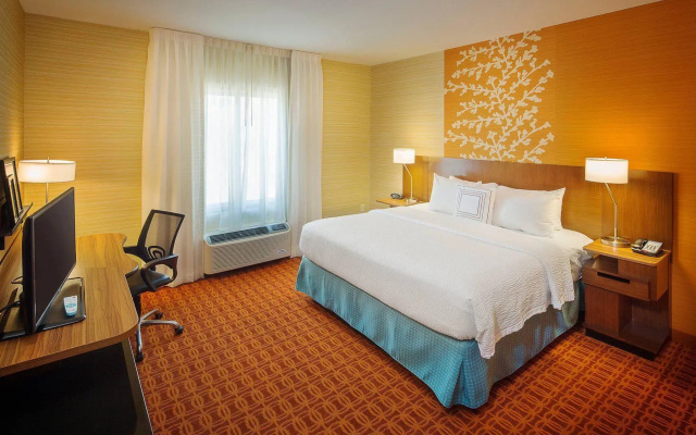 Fairfield Inn & Suites Monaca