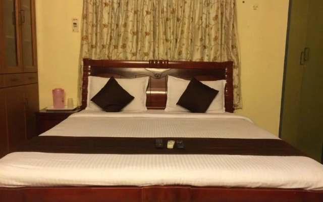 OYO 8033 Premam Service Apartment
