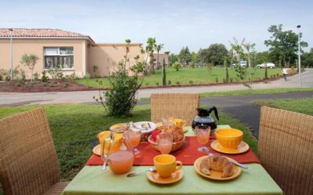 Vacanceole - Residence les Demeures du Ventoux