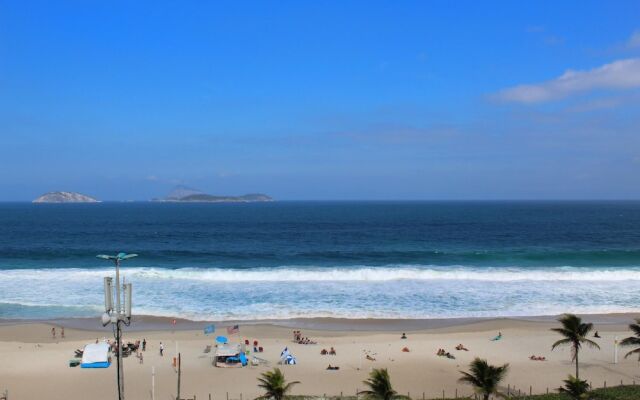 Penthouse With sea View on the Beachfront Vsc1
