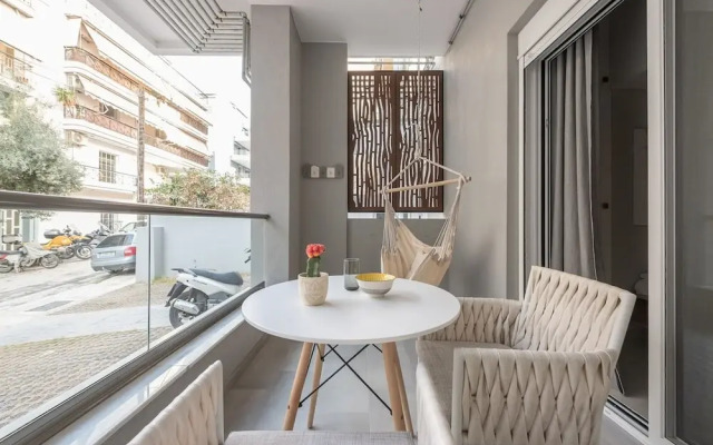 Affordable Luxury With Parking 300mbps Wifi