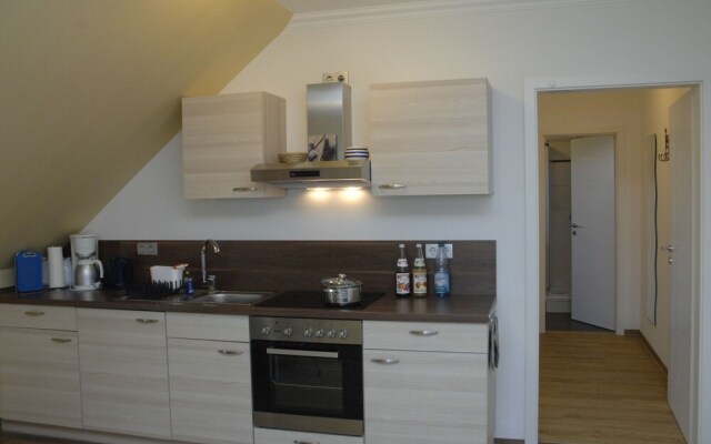 Stunning Apartment in Pepelow Near Sea